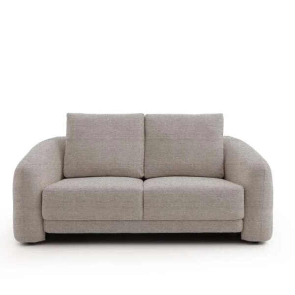 أريكة دائرية في غرفة الانتظار (copy)